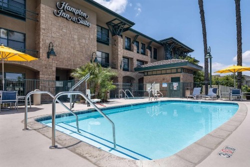 Hampton Inn & Suites Agoura Hills - image 13