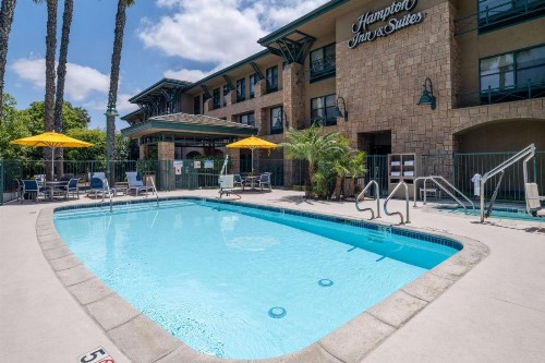 Hampton Inn & Suites Agoura Hills - image 15