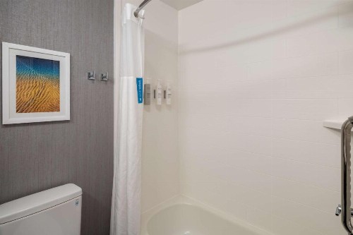 Hampton Inn & Suites Agoura Hills - image 32
