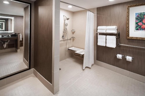 Sheraton Agoura Hills Hotel - image 33