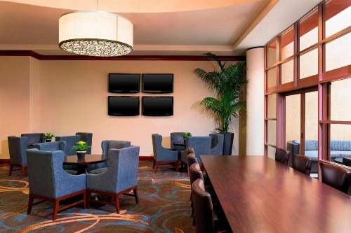 Sheraton Agoura Hills Hotel - image 40