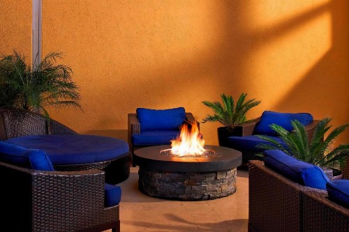 Sheraton Agoura Hills Hotel - image 41