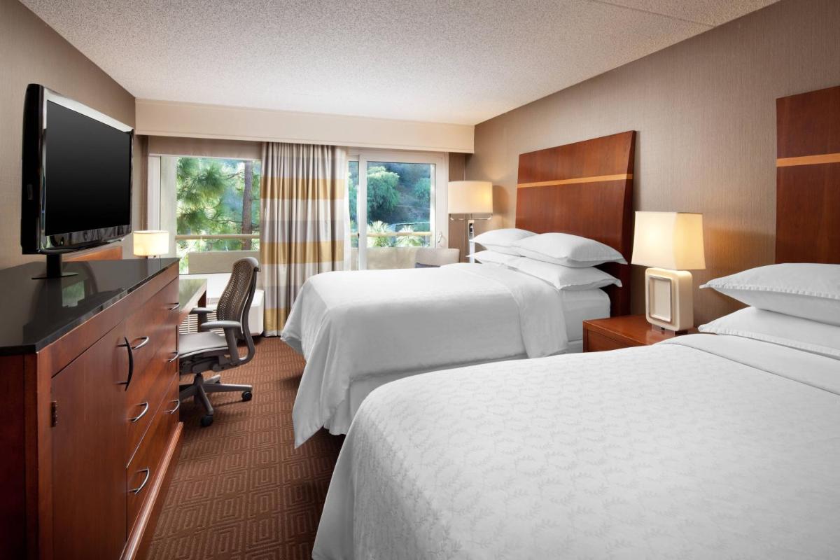 Sheraton Agoura Hills Hotel - image 6