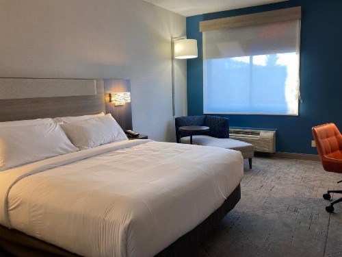 DoubleTree by Hilton Akron/Fairlawn - image 12