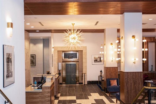 Blu-Tique Hotel - image 33