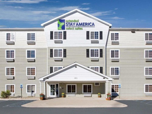 Woodspring Suites Akron - image 22