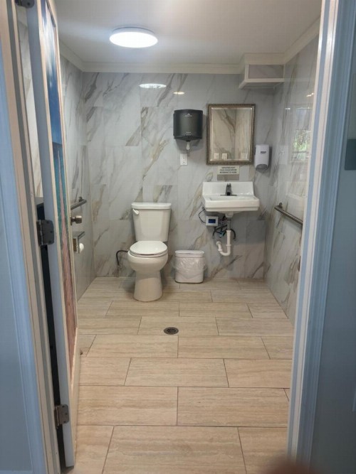 Travelodge by Wyndham Alachua - image 43