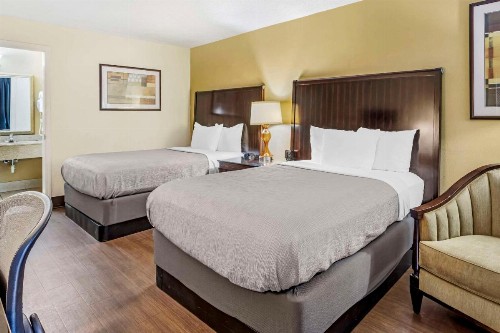 Quality Inn I-75 at Exit 399 - image 10