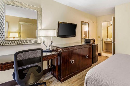 Quality Inn I-75 at Exit 399 - image 14
