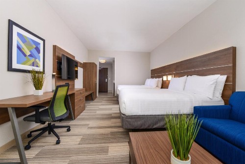 Holiday Inn Express & Suites Alachua - Gainesville Area an IHG Hotel - image 11