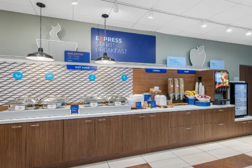 Holiday Inn Express & Suites Alachua - Gainesville Area an IHG Hotel - image 21
