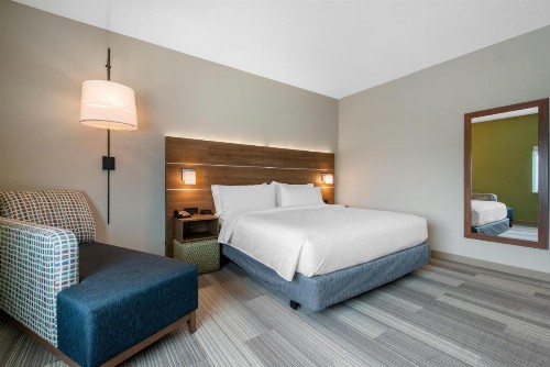 Holiday Inn Express & Suites Alachua - Gainesville Area an IHG Hotel - image 24