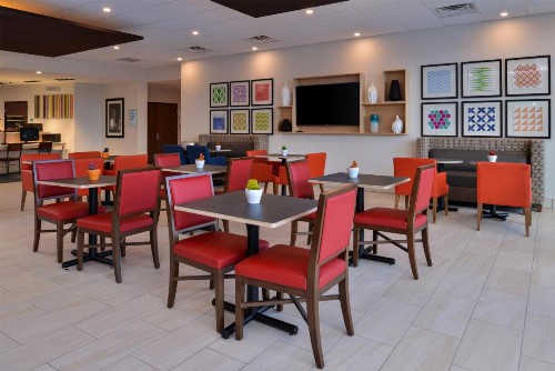 Holiday Inn Express & Suites Alachua - Gainesville Area an IHG Hotel - image 6