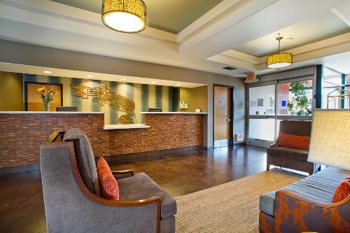 Hawthorn Suites by Wyndham-Oakland/Alameda - image 21