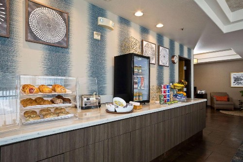 Hawthorn Suites by Wyndham-Oakland/Alameda - image 29