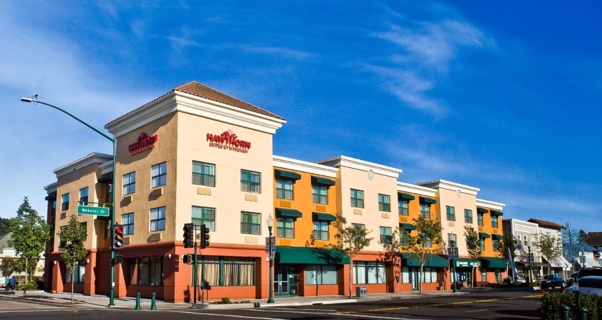 Hawthorn Suites by Wyndham-Oakland/Alameda - image 6