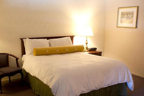 Coral Reef Inn & Condo Suites - image 20