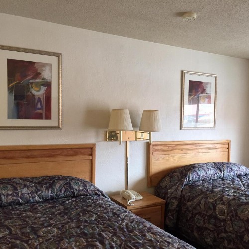 Economy Inn Alamogordo - image 21