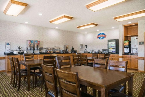 Baymont by Wyndham Albany - image 38