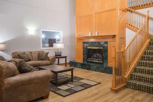 Baymont by Wyndham Albany - image 8