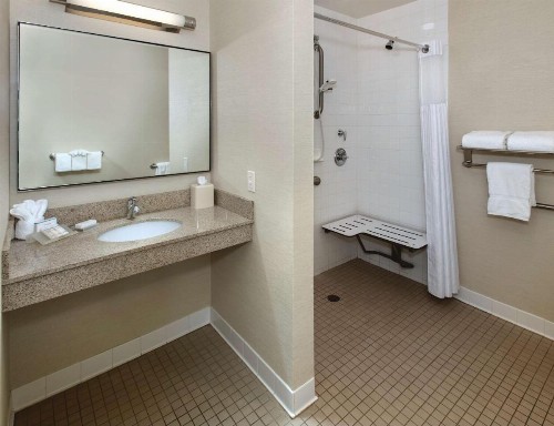 Hilton Garden Inn Albany Medical Center - image 13