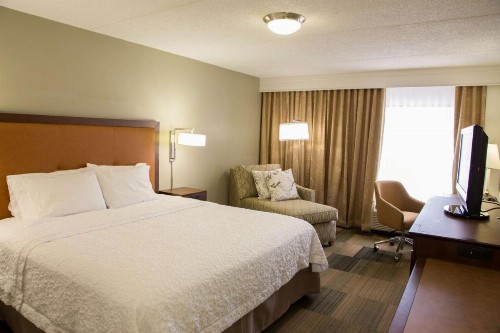 Hampton Inn & Suites Albany-downtown