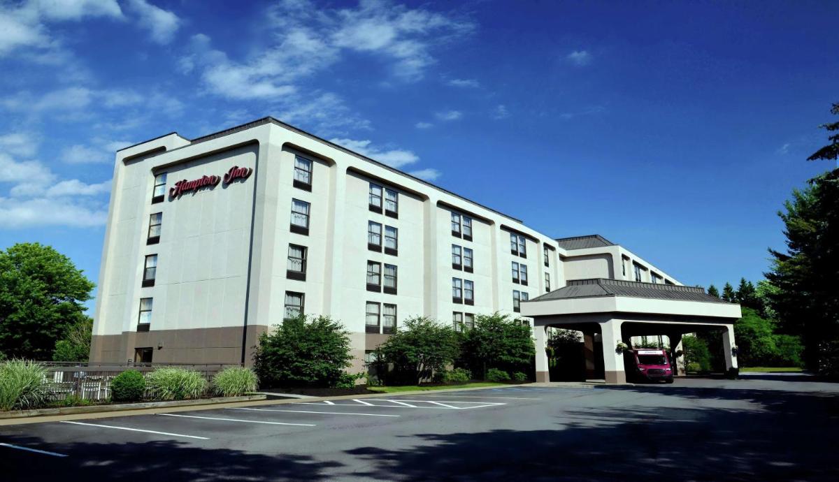 Hampton Inn Albany-Wolf Road - main image