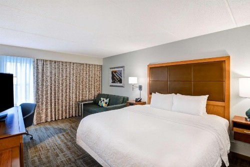 Hampton Inn Albany-Wolf Road - image 15