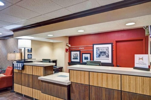 Hampton Inn Albany-Wolf Road - image 19