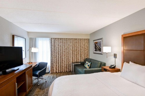 Hampton Inn Albany-Wolf Road - image 21