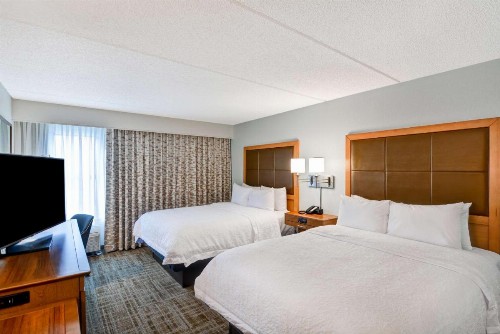 Hampton Inn Albany-Wolf Road - image 29