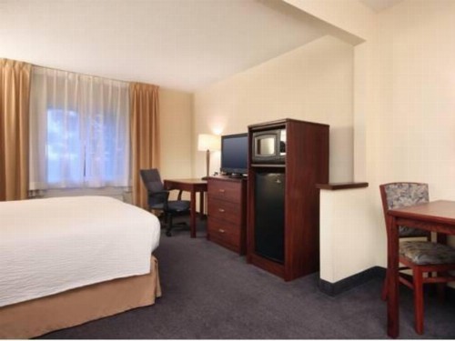Fairfield Inn by Marriott Albany University Area - image 25