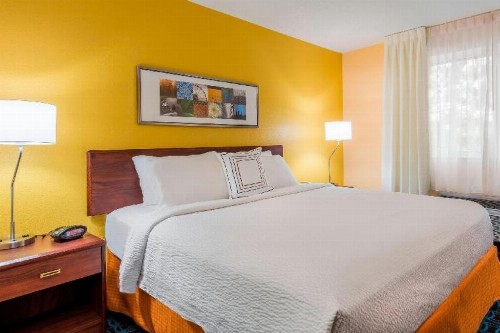 Fairfield Inn by Marriott Albany University Area - image 35