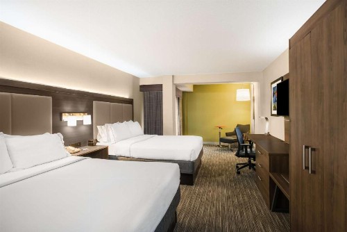 Holiday Inn Express Albany Downtown an IHG Hotel - image 10