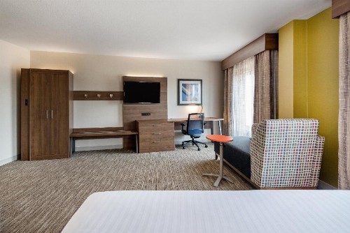 Holiday Inn Express Albany Downtown an IHG Hotel - image 39
