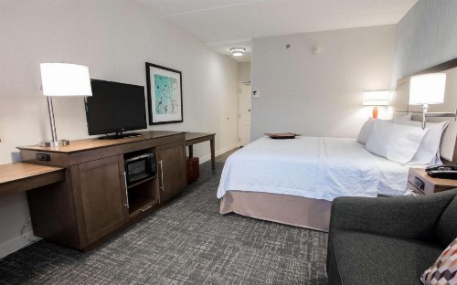 Hampton Inn Albany-Western Ave/University Area NY - image 13