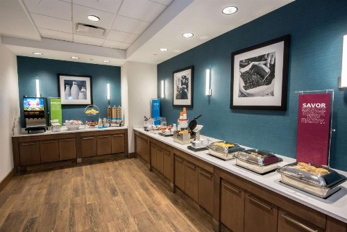Hampton Inn Albany-Western Ave/University Area NY - image 6