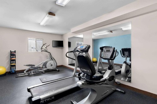 Days Inn by Wyndham Albany SUNY - image 12