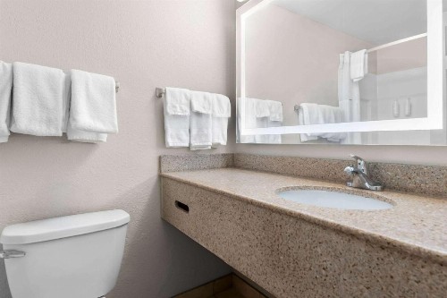 Days Inn by Wyndham Albany SUNY - image 13