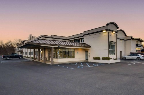 Days Inn by Wyndham Albany SUNY - image 6