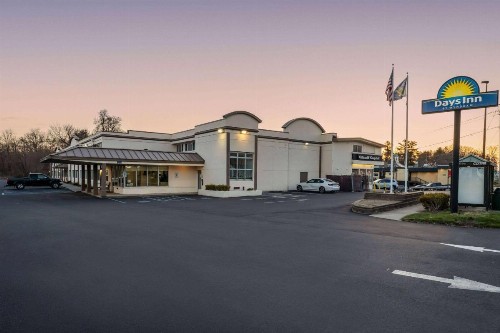 Days Inn by Wyndham Albany SUNY - image 7