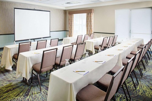 Hilton Garden Inn Albany Airport - image 27