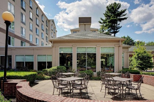 Hilton Garden Inn Albany Airport - image 3