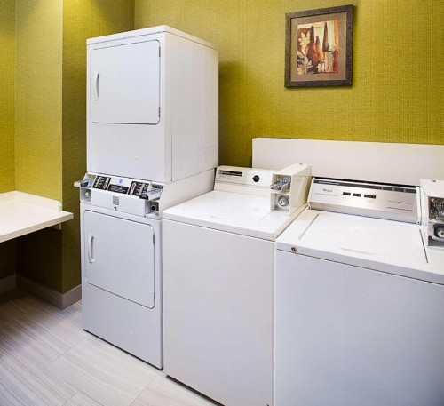 Hilton Garden Inn Albany Airport - image 32