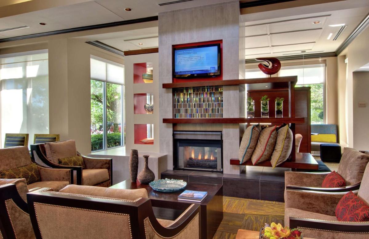 Hilton Garden Inn Albany Airport - image 7