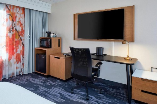 Fairfield Inn & Suites by Marriott Albany Airport - image 10
