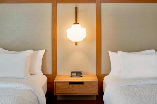 Fairfield Inn & Suites by Marriott Albany Airport - image 13