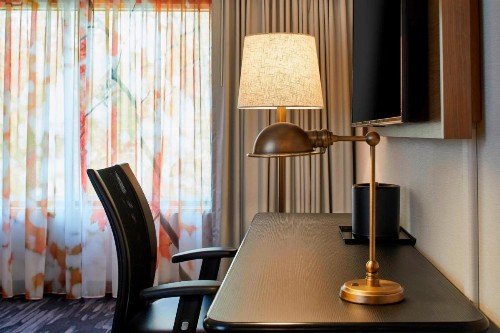 Fairfield Inn & Suites by Marriott Albany Airport - image 16