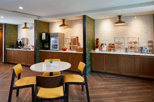 Fairfield Inn & Suites by Marriott Albany Airport - image 26