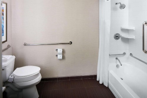 Hilton Albany - image 11